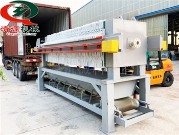 发往出口日本的板框式压滤机污泥脱水成套设备